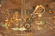 Photos-hgh-India-2013-gifts-featured-image